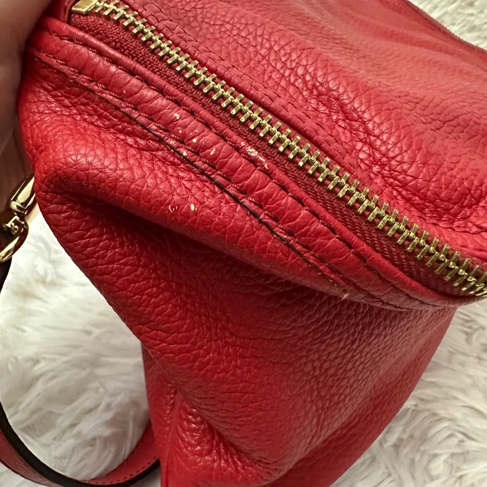 Rabeanco‎ Red Pebbled Leather Flap Zip Crossbody Clutch Bag Convertible